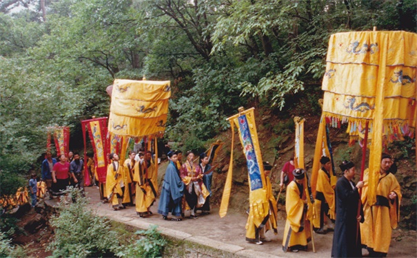 去哪里请太岁符，可以去太岁神庙祈请化太岁符